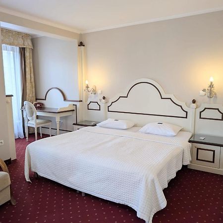 Rezydencja Czantoria & Spa Устрон Екстериор снимка
