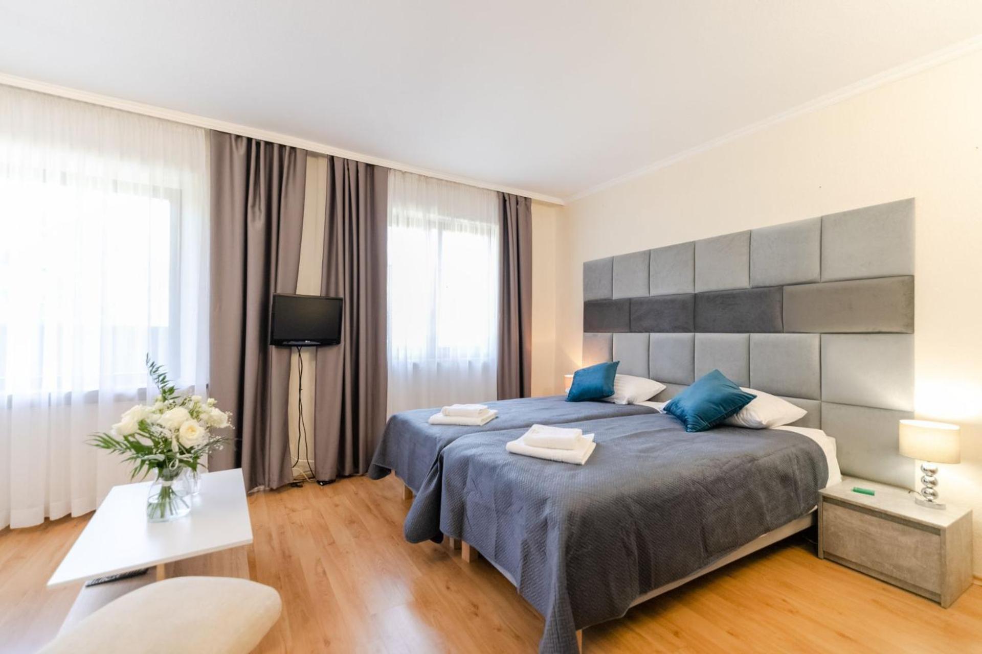 Rezydencja Czantoria & Spa Устрон Екстериор снимка